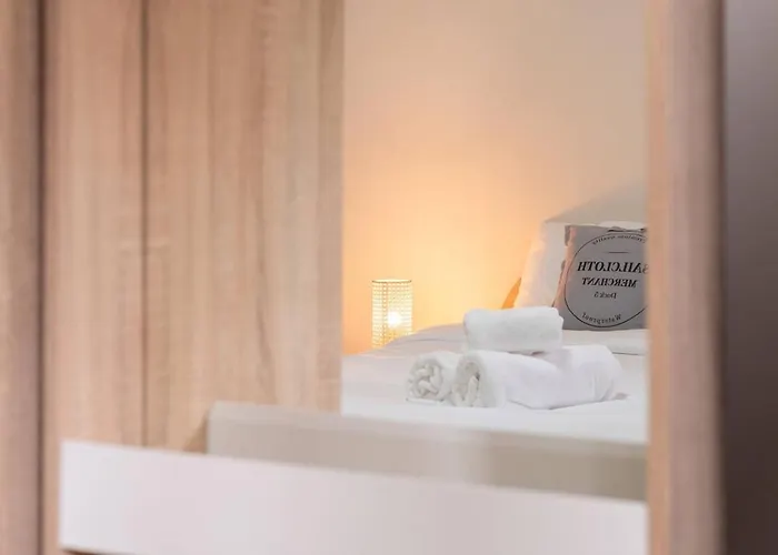 Apartment Thonglor|spacious 4br4ba, Fast-wifi, Netflix, Shop